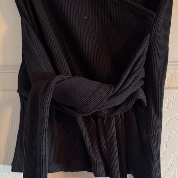 Express Dark Ribbed Top - Picture 3 of 4